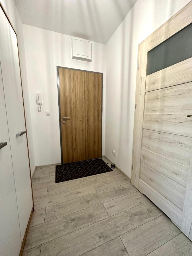 Sdh 1 Wolomin Comfortable Apartment Near Warsaw Eksteriør billede